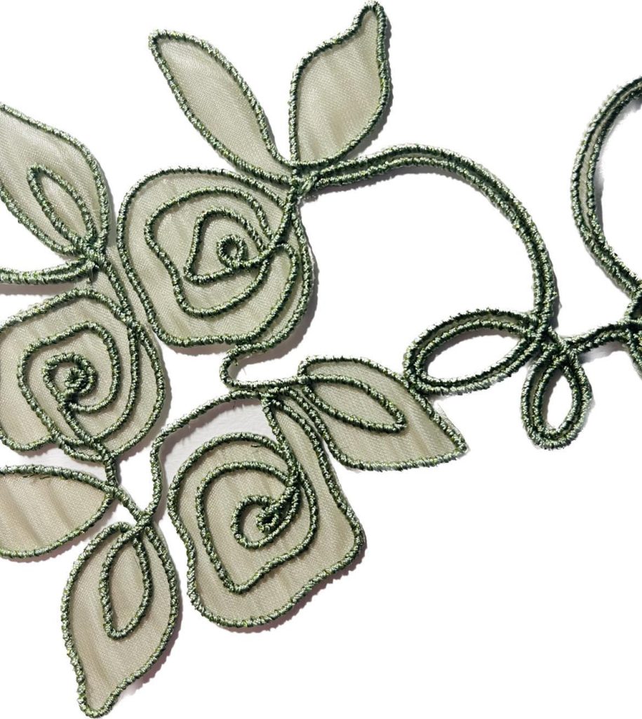 Moteriška Aplikacija ~ 11,5 cm x 24 cm