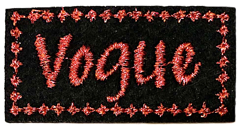 Aplikacija "Vogue 3" ~ 4,0 cm x 2,0 cm