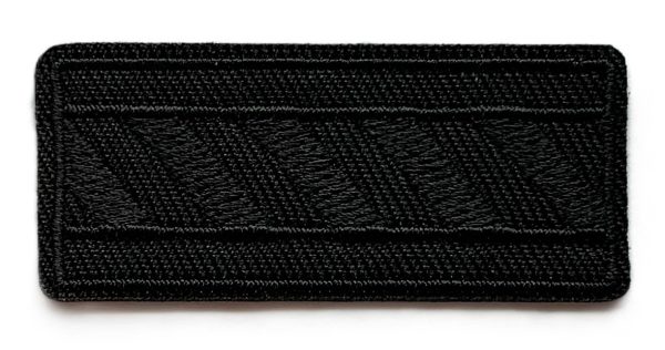 Aplikacija "stačiakampis ///" ~ 5,7 cm x 2,5 cm (juoda)