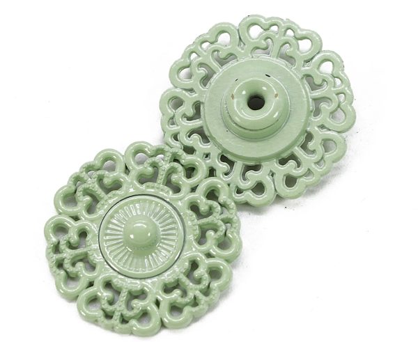 Dekoratyvinės ažūrinės metalinės spaudės drabužiams, Ø20 mm "C6-13"