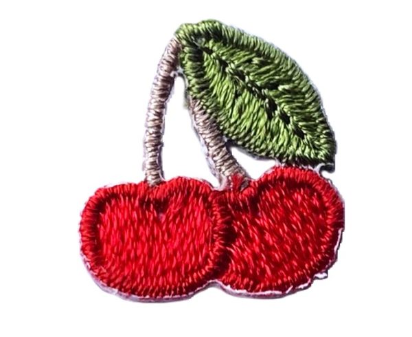 Aplikacija "vyšnaitės" ~ 1,9 cm x 2,0 cm